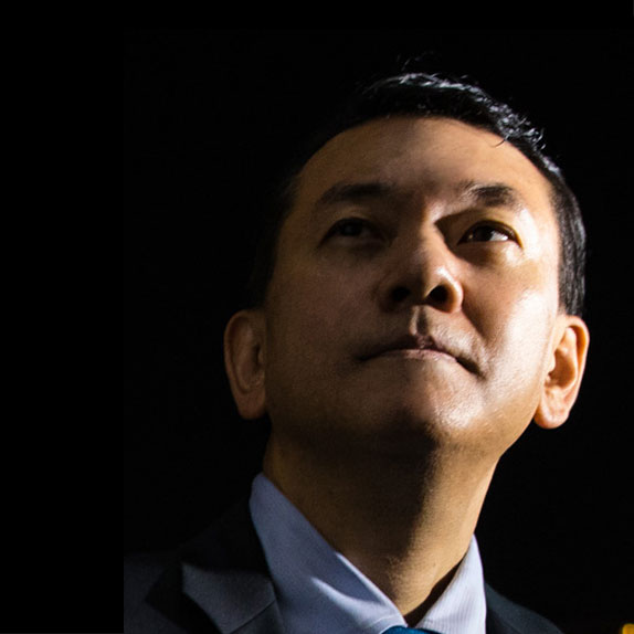 PRODUCER | 丸々 もとお (夜景評論家)